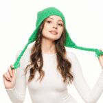 Шапка «A041» вязаная с помпоном