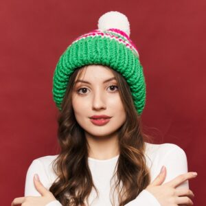 Шапка «A120» вязаная с узором косы
