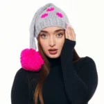 Шапка «A052» вязаная с узором косы